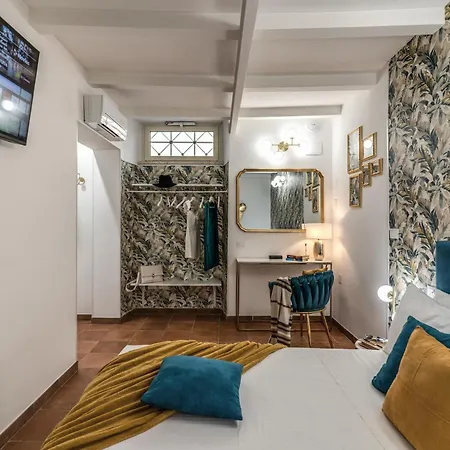 Colosseum Royal Apartment