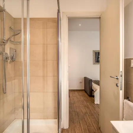 Appartement Colosseum Royal *