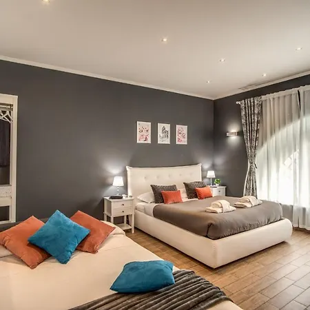 Colosseum Royal Appartement *